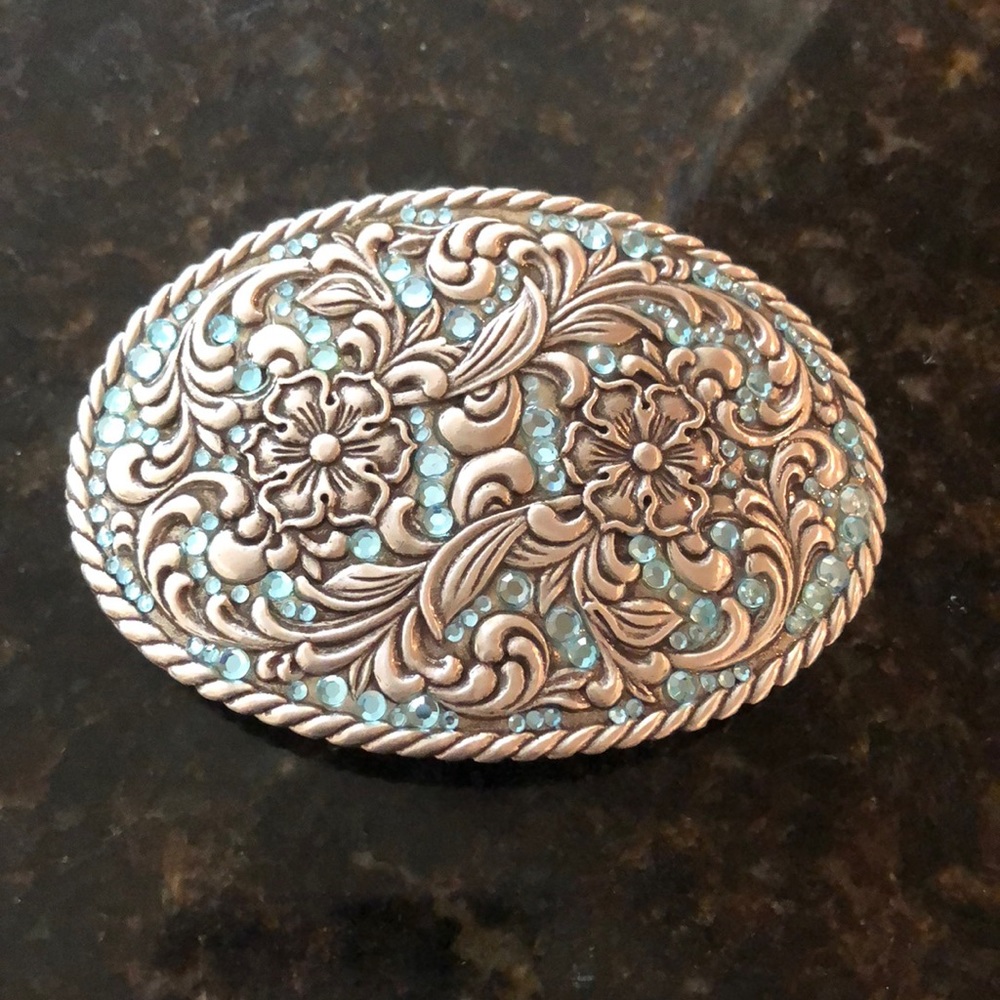 Belt buckle